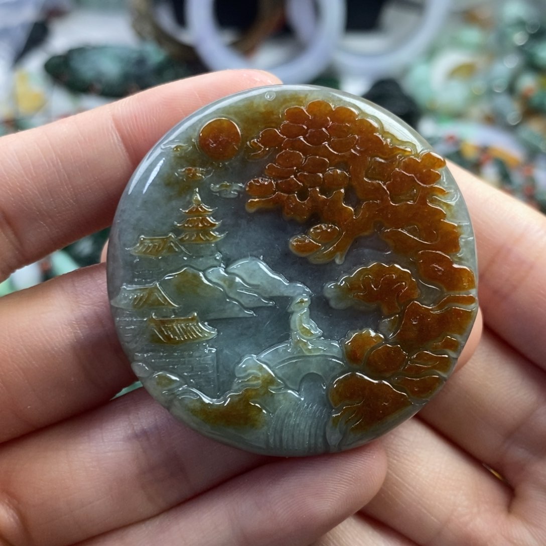 翡翠未镶嵌颈饰吊坠