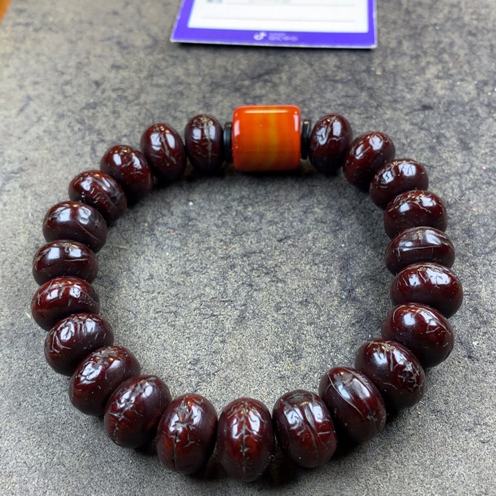 凤眼菩提吊坠手串