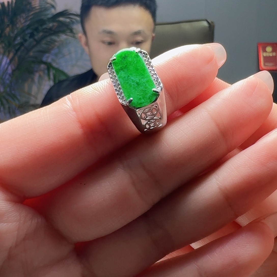 翡翠戒指银S925镶嵌天然