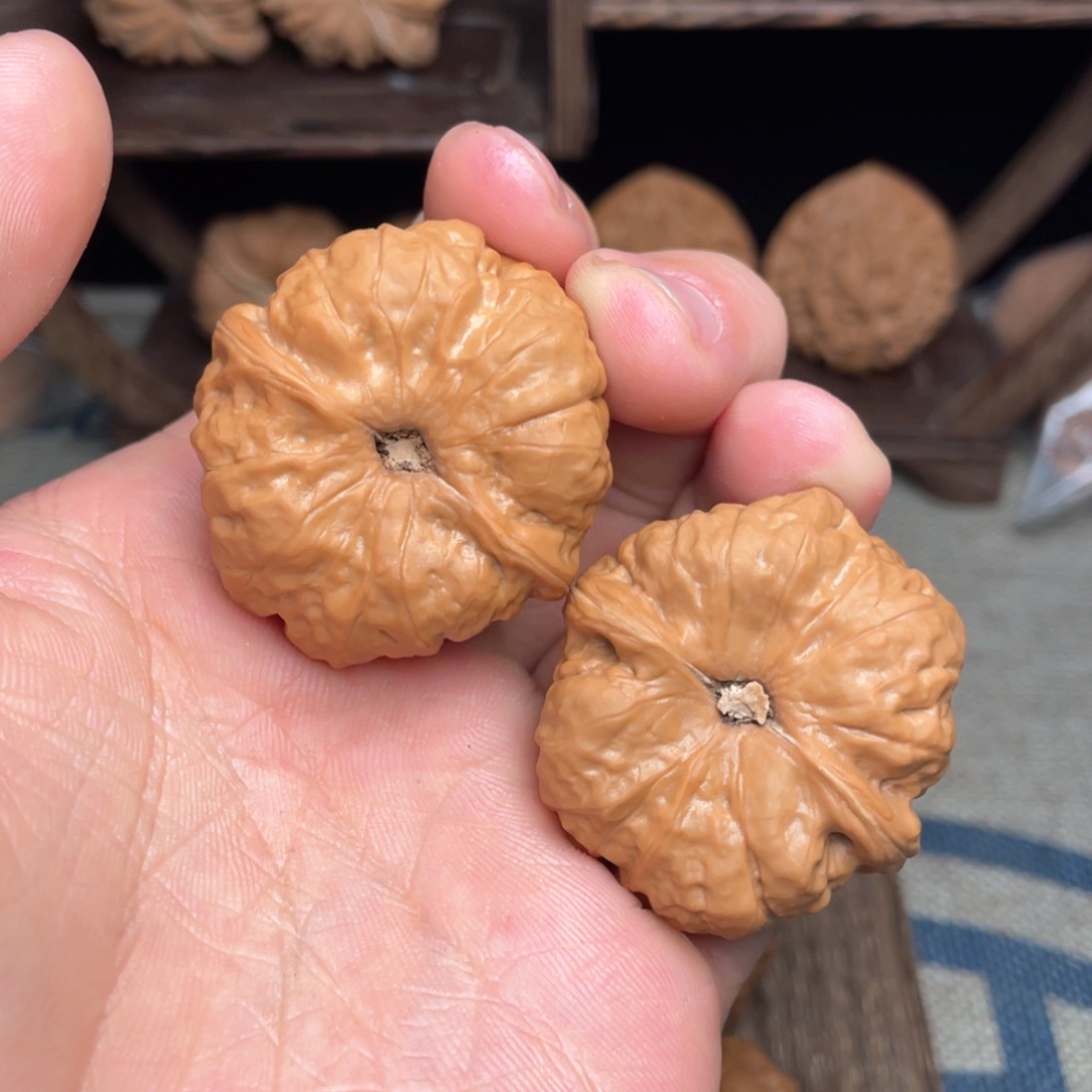 文玩核桃把件波****人39毕业水晶全品蛤蟆