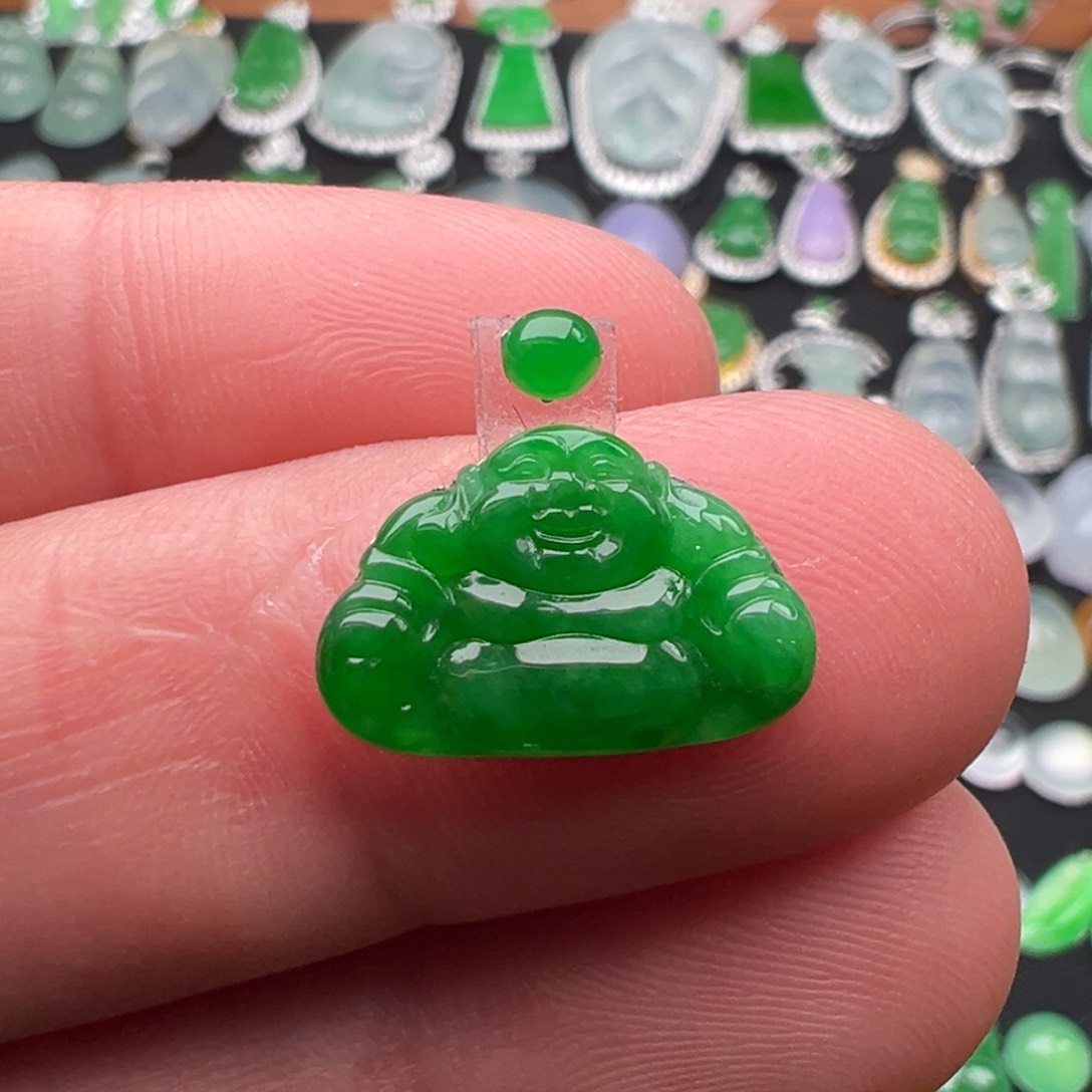 翡翠颈饰未镶嵌佛10.2