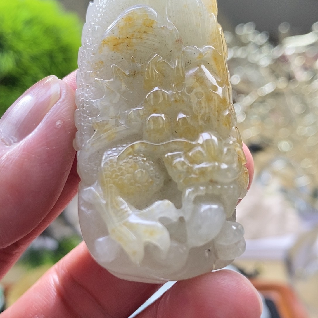 【闪购商品】翡翠颈饰未镶嵌11111111111111