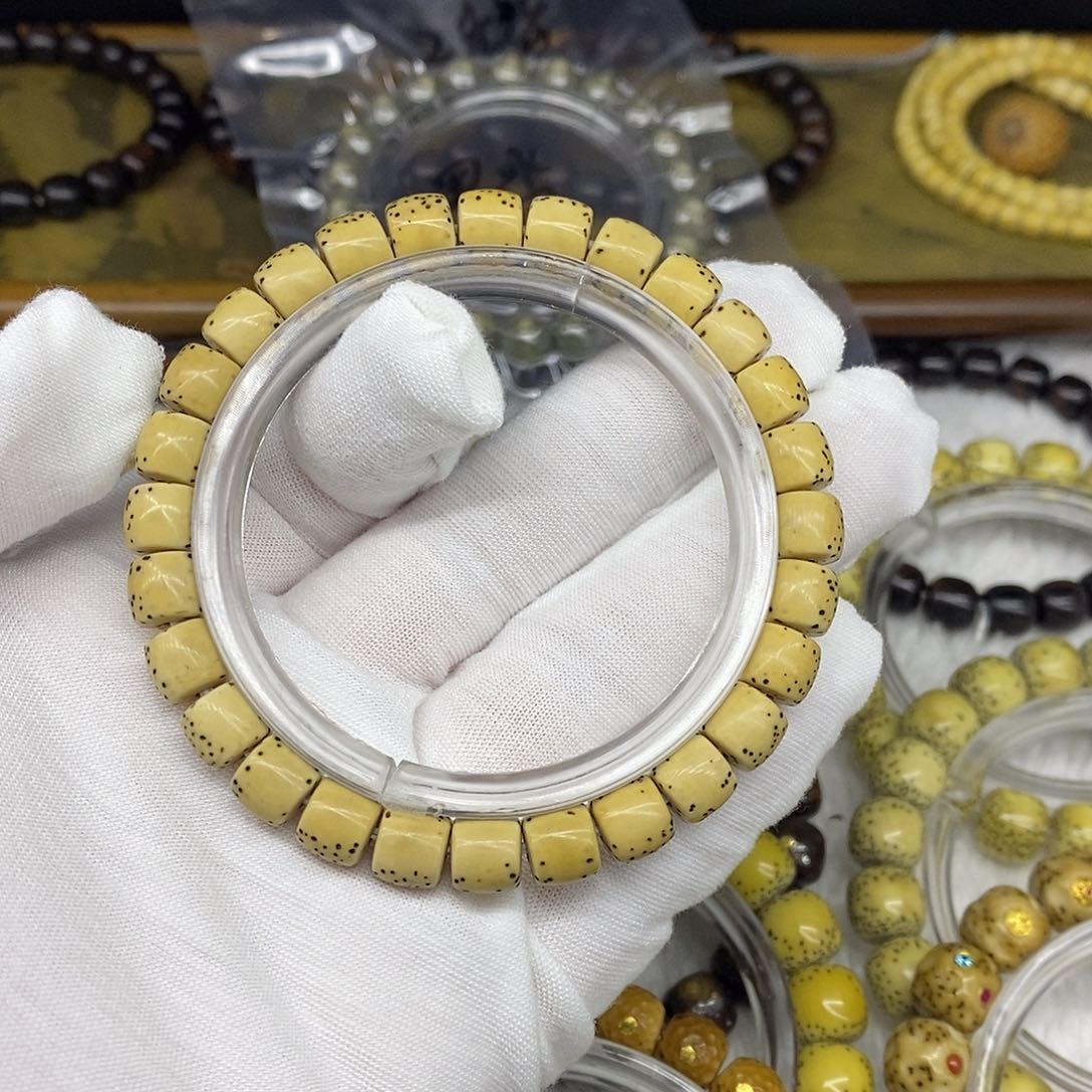 星月菩提手串87直切河豚半臂特价