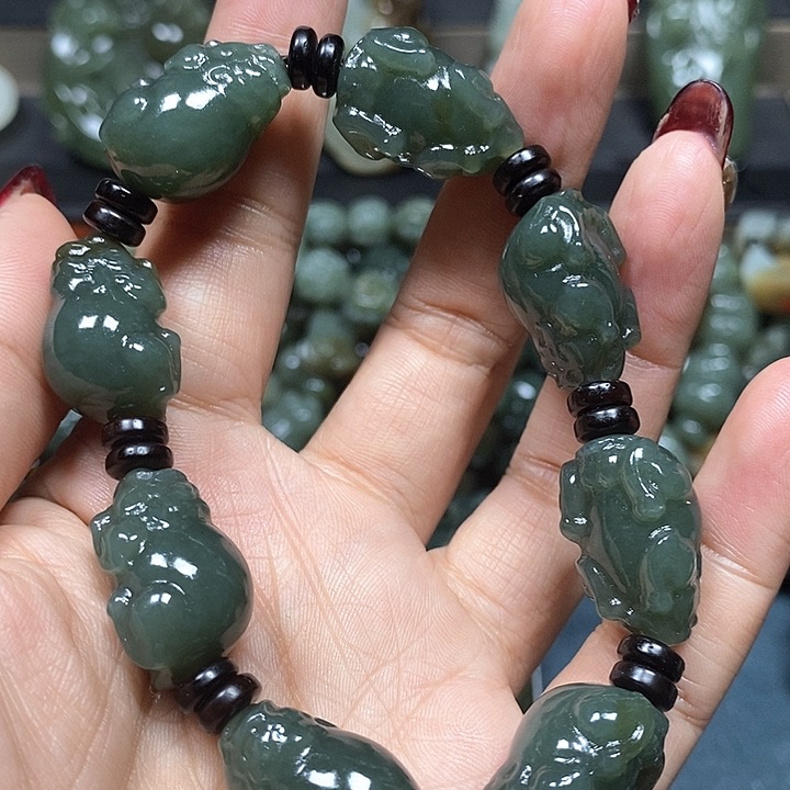 和田玉手串未镶嵌