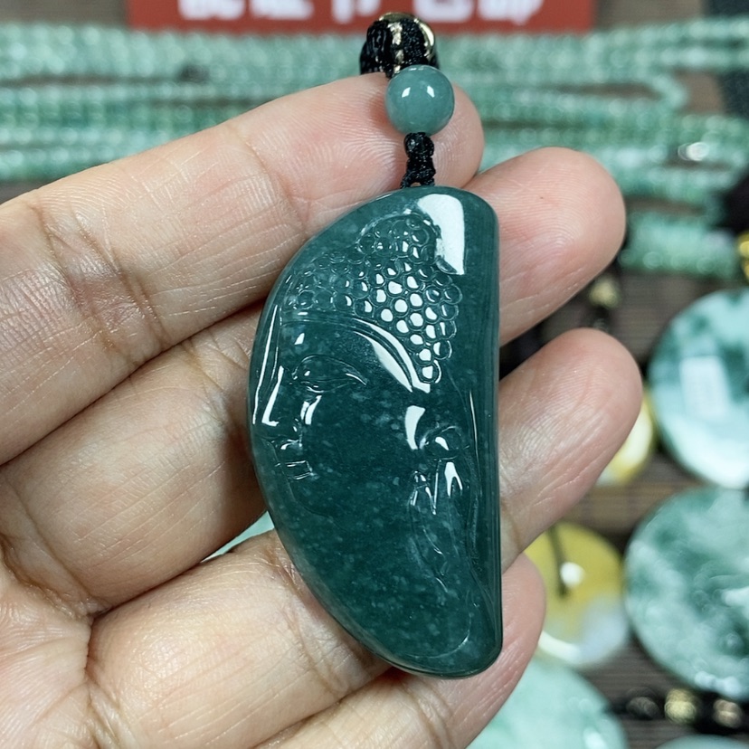 【闪购商品】翡翠颈饰未镶嵌玉吊坠翡翠玉佛头牌