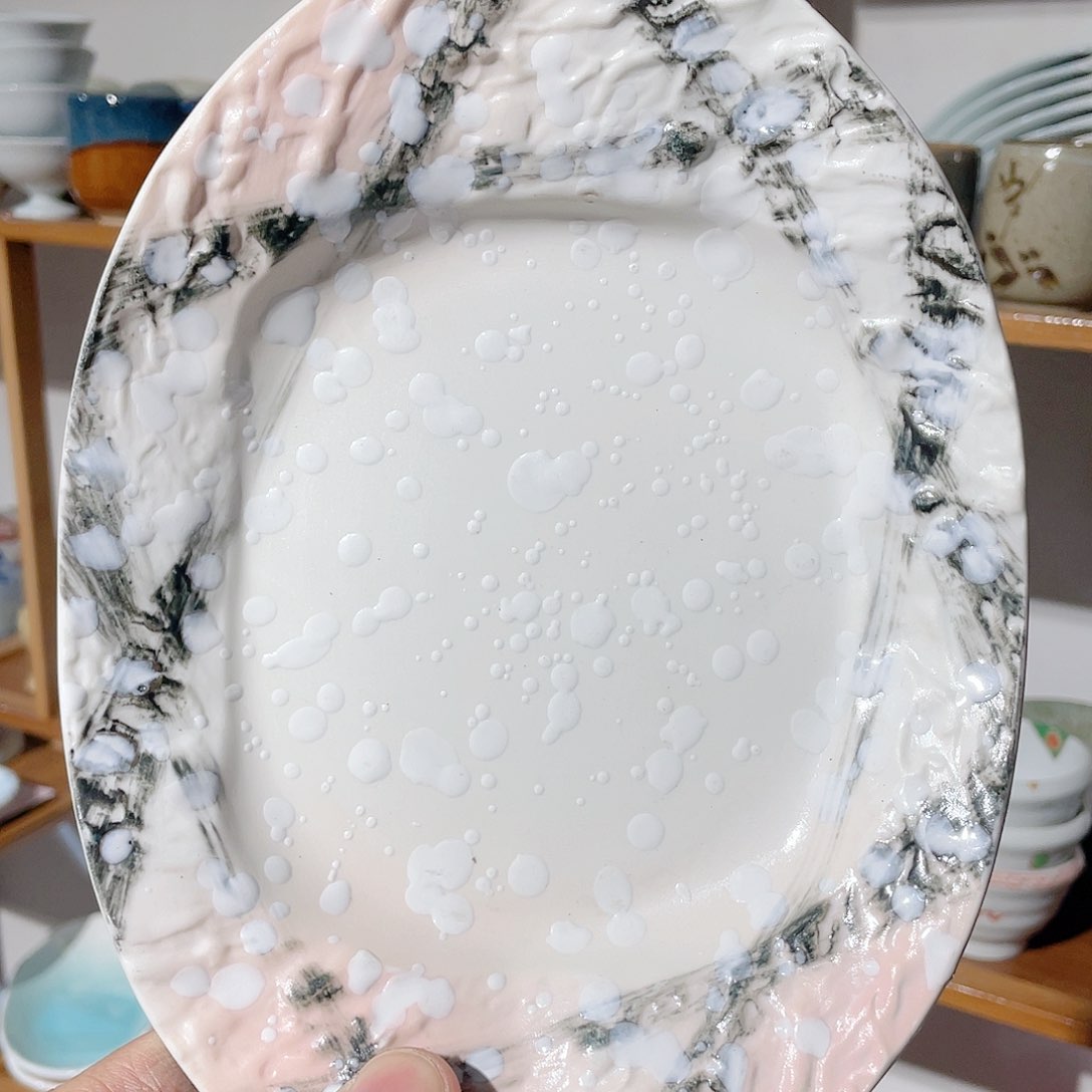 全新暗刻手写华山双款手捏胎满撒雪花釉长深盘