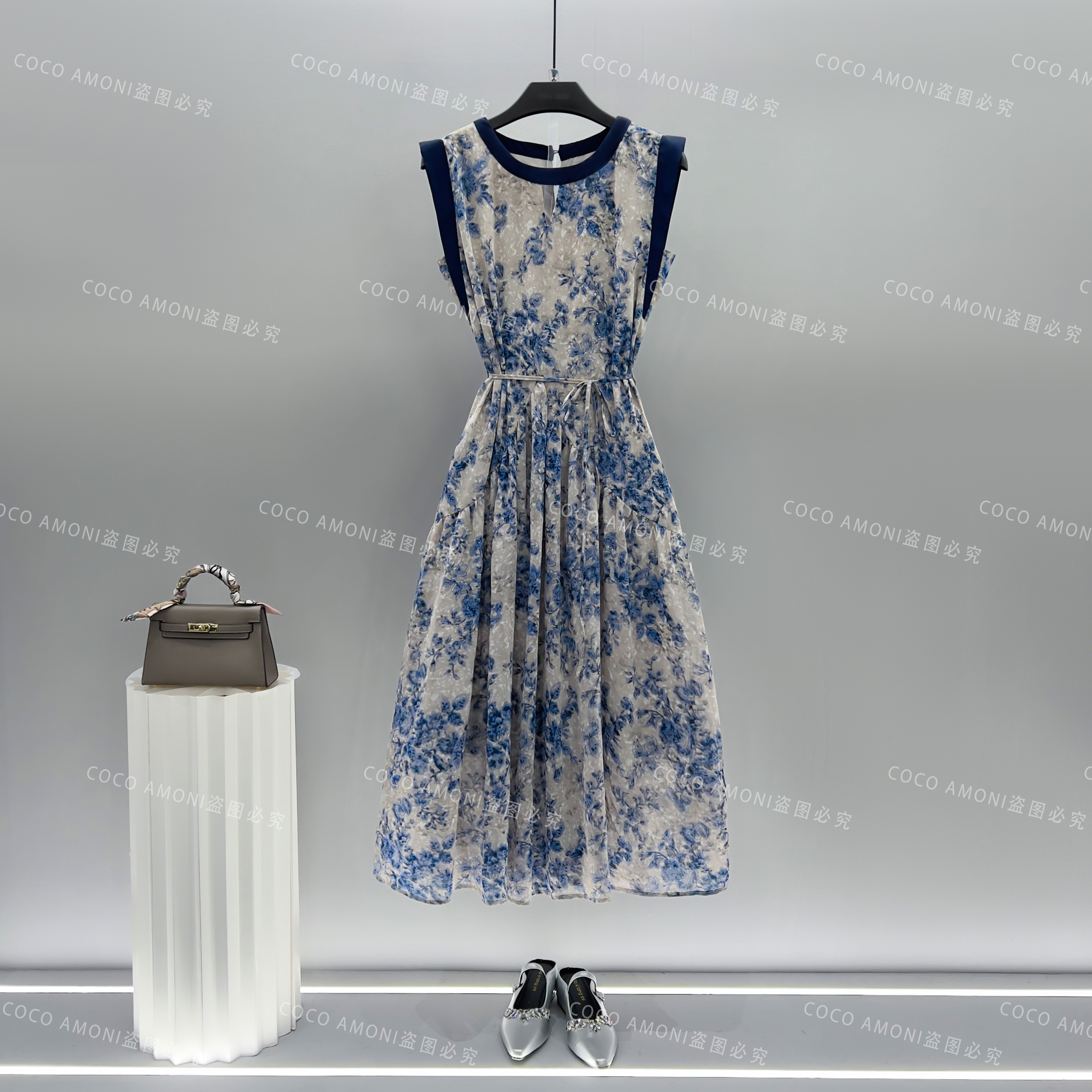 [曼姐]高级夏日爆款原创女装拼接碎花收腰显瘦气质连衣裙WX1111