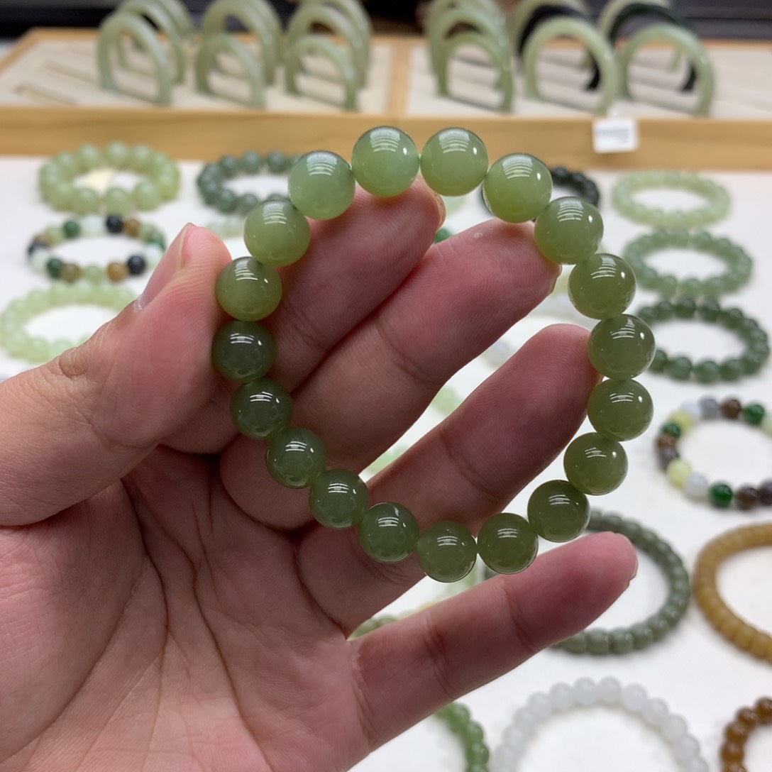 和田玉手串（湖水绿10）未镶嵌