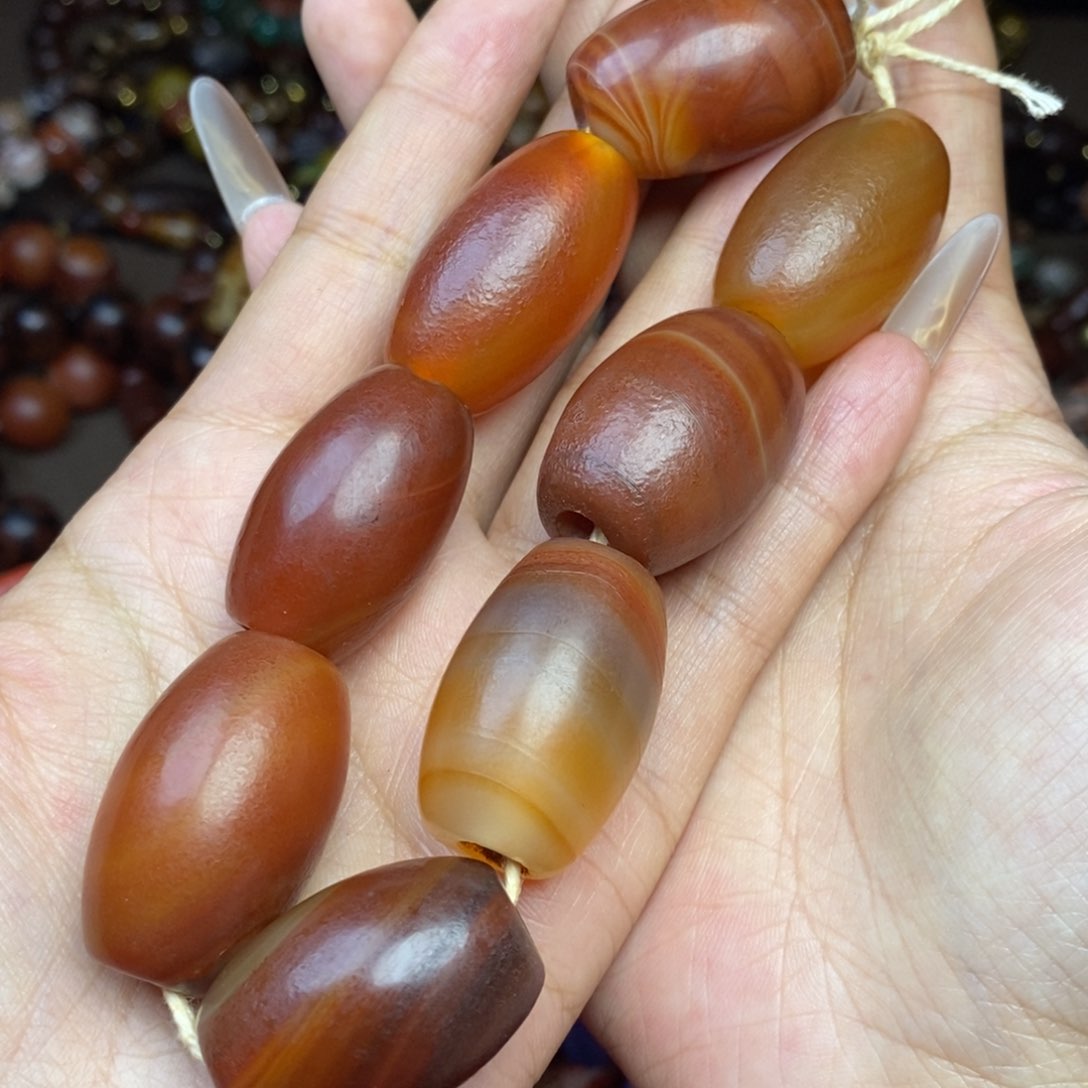 玛瑙/玉髓颈饰未镶嵌