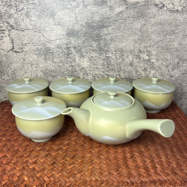 日本正品九谷烧松月作山水茶具一壶五盖杯(壶内微瑕，满容300ml)