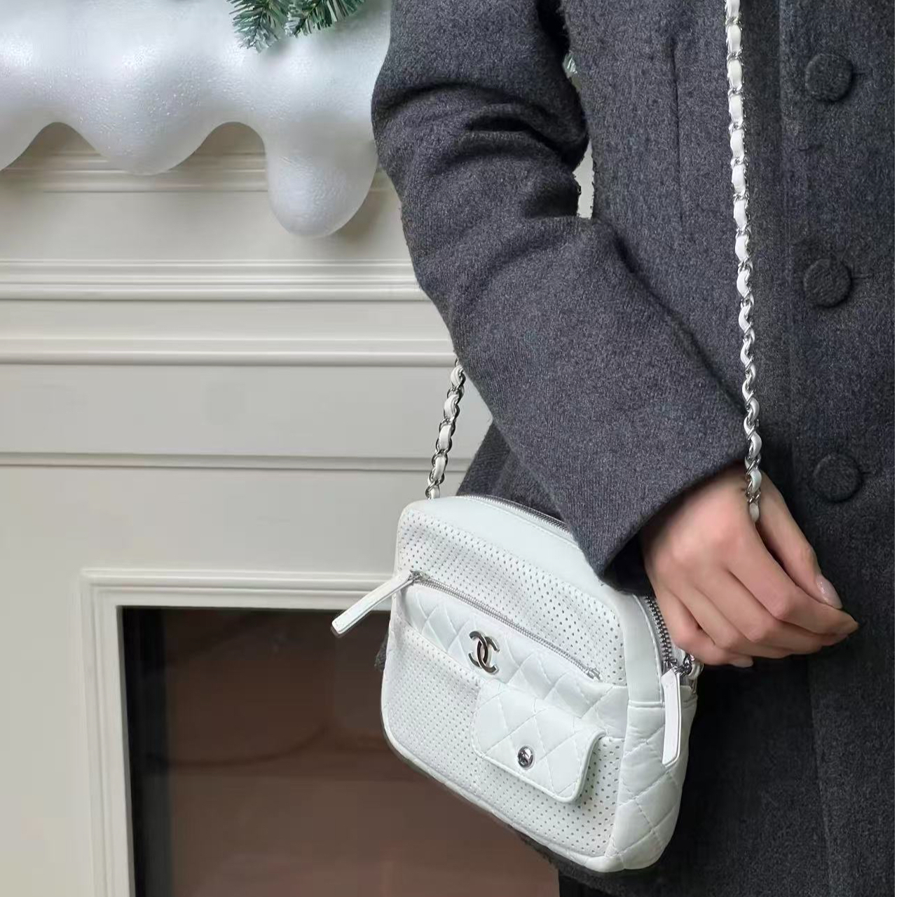 95新 Chanel/香奈儿 chanel 相机包白银/优品