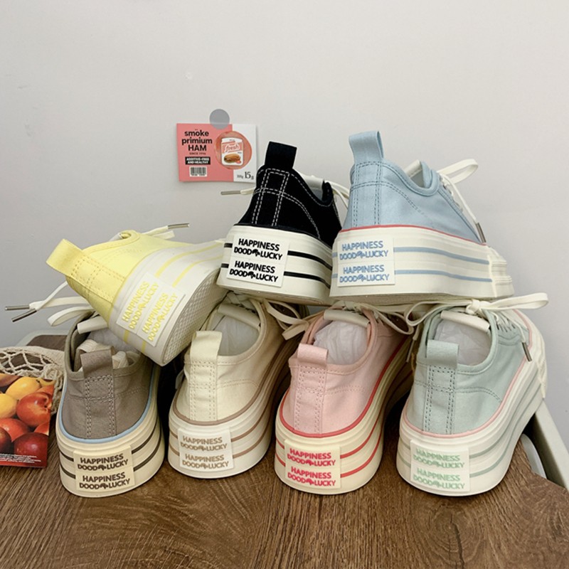 2026春季新款多巴胺帆布鞋女薄款小众厚底增高板鞋子女百搭小白鞋