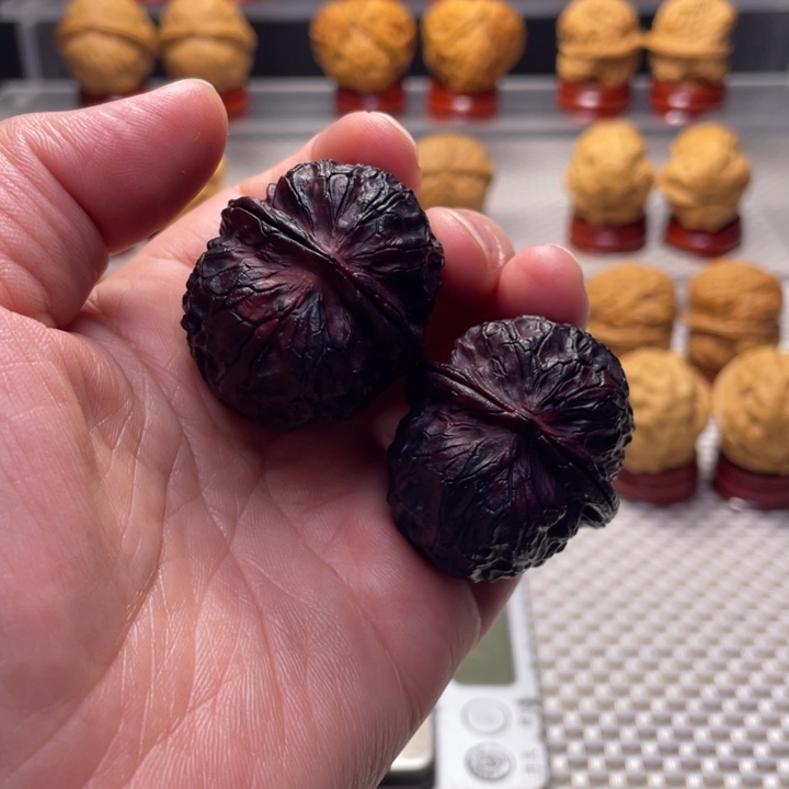 文玩核桃把件6牡丹绣球