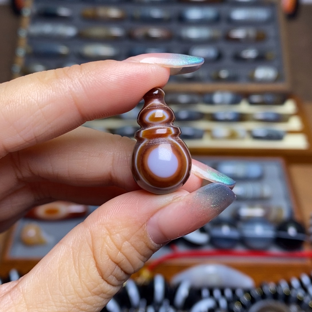 玛瑙/玉髓珠宝半成品未镶嵌