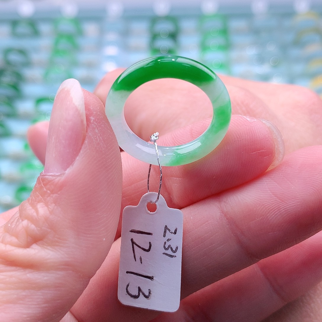 翡翠戒指未镶嵌A货缅甸翡翠