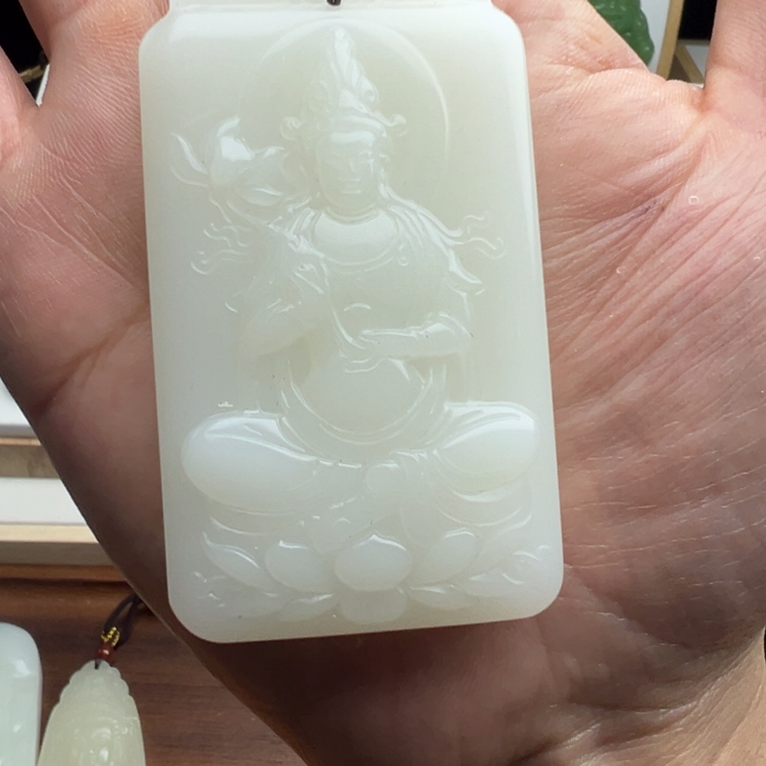 和田玉未镶嵌挂件