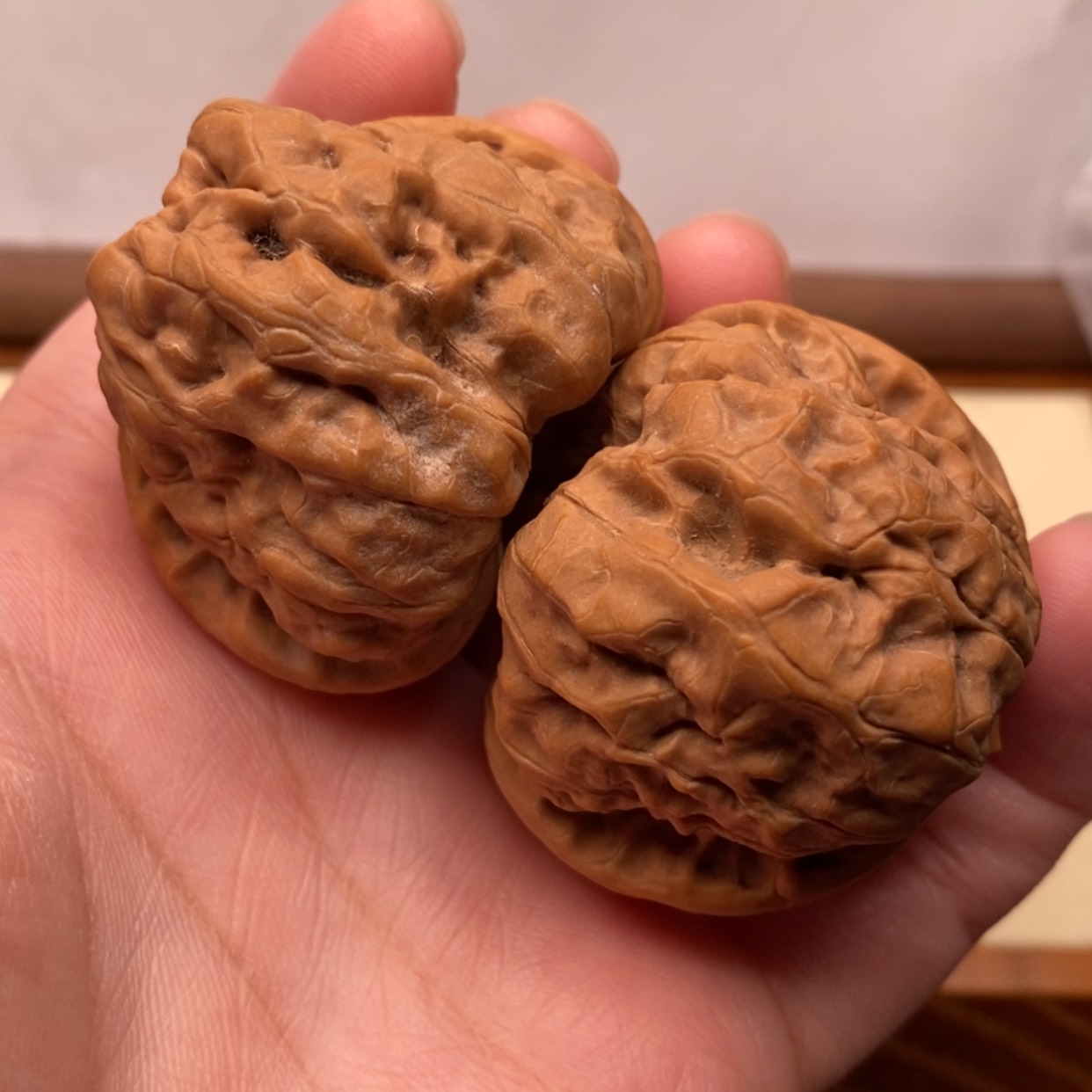 【闪购商品】把件文玩核桃边43左右