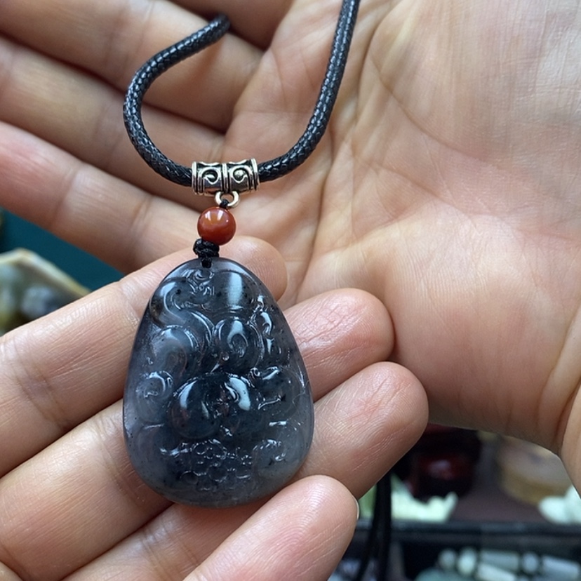 【闪购商品】蛇纹石玉吊坠未镶嵌