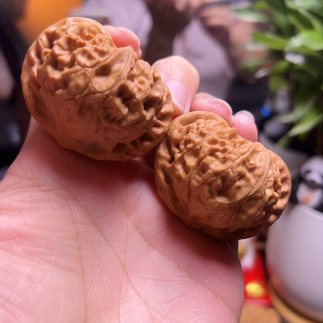 A***主文玩核桃吊坠43尺宫灯18