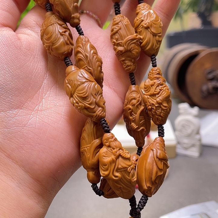 墨***舟橄榄核吊坠橄榄核雕