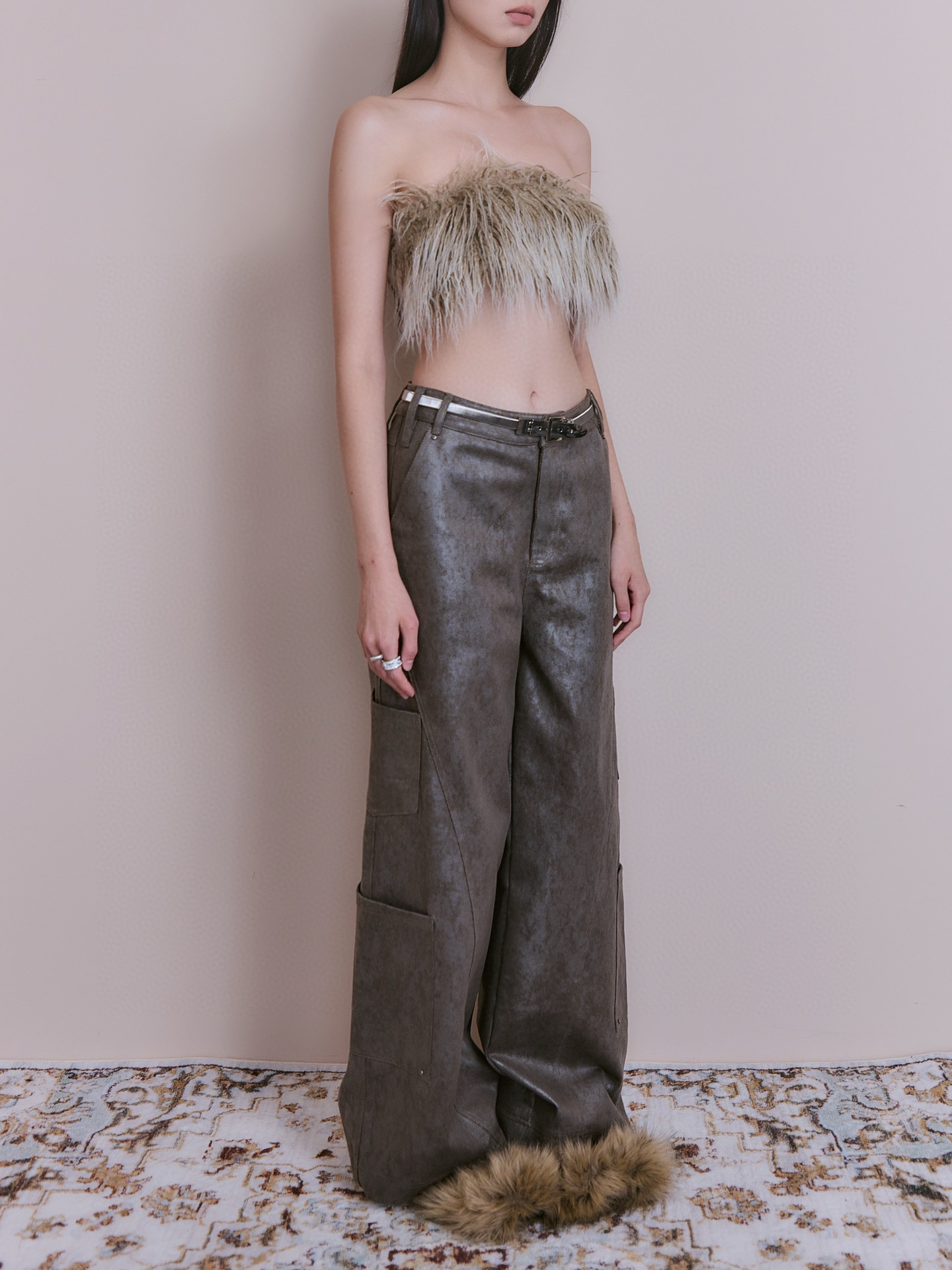 CurbPray 蜡⾯涂层分割贴袋⼯装裤阔腿裤