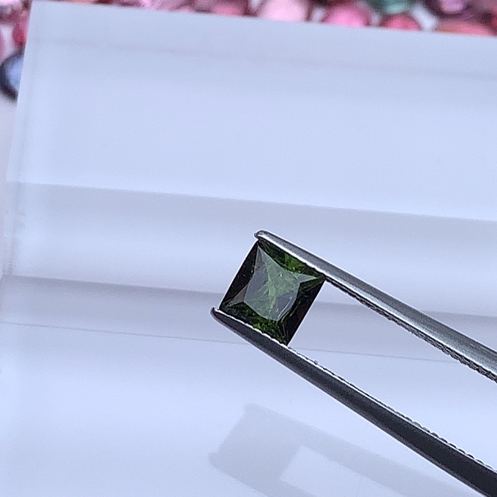 未镶嵌珠宝半成品碧玺