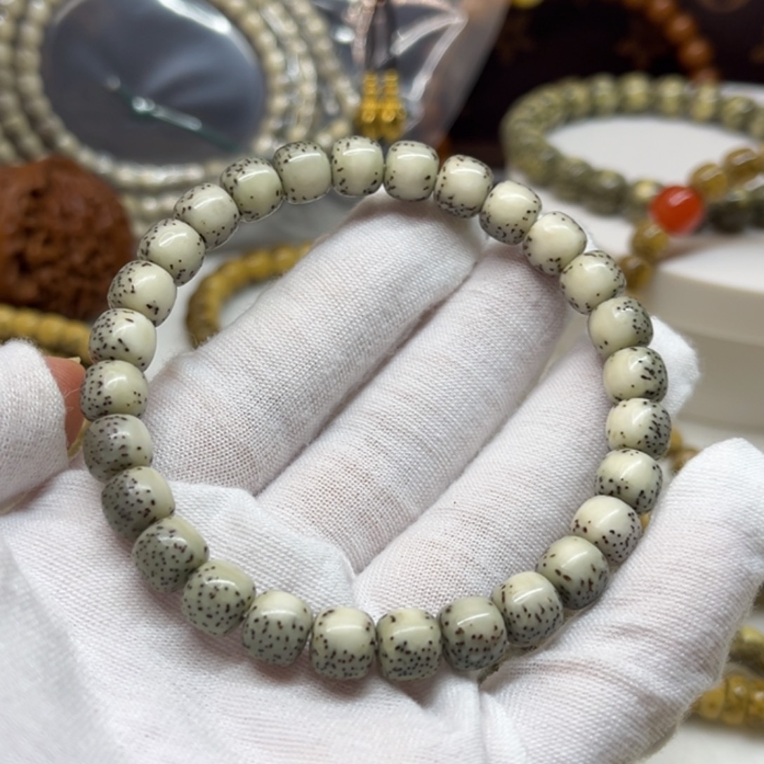 星月菩提手串原生态石玉料卡8