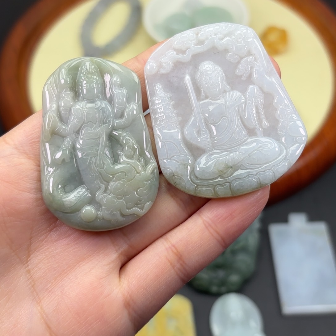 翡翠吊坠(不含链)未镶嵌