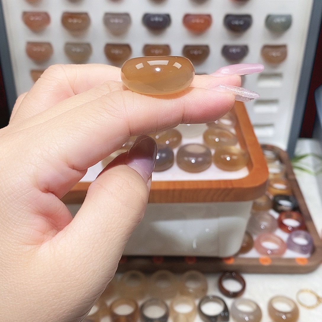 °***硬玛瑙/玉髓未镶嵌戒指港14