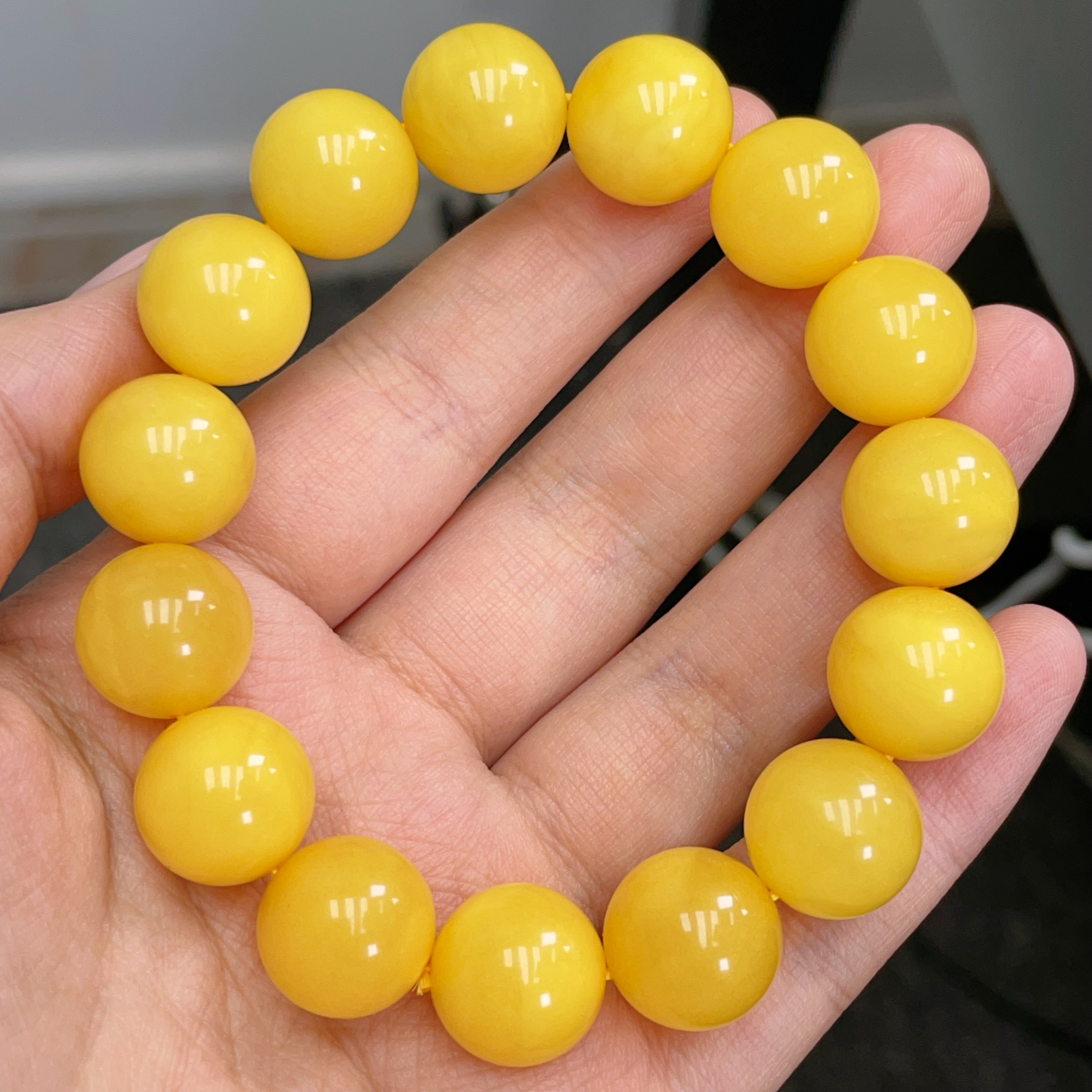鸡油黄满蜡14➕蜜蜡圆珠手串（217号）