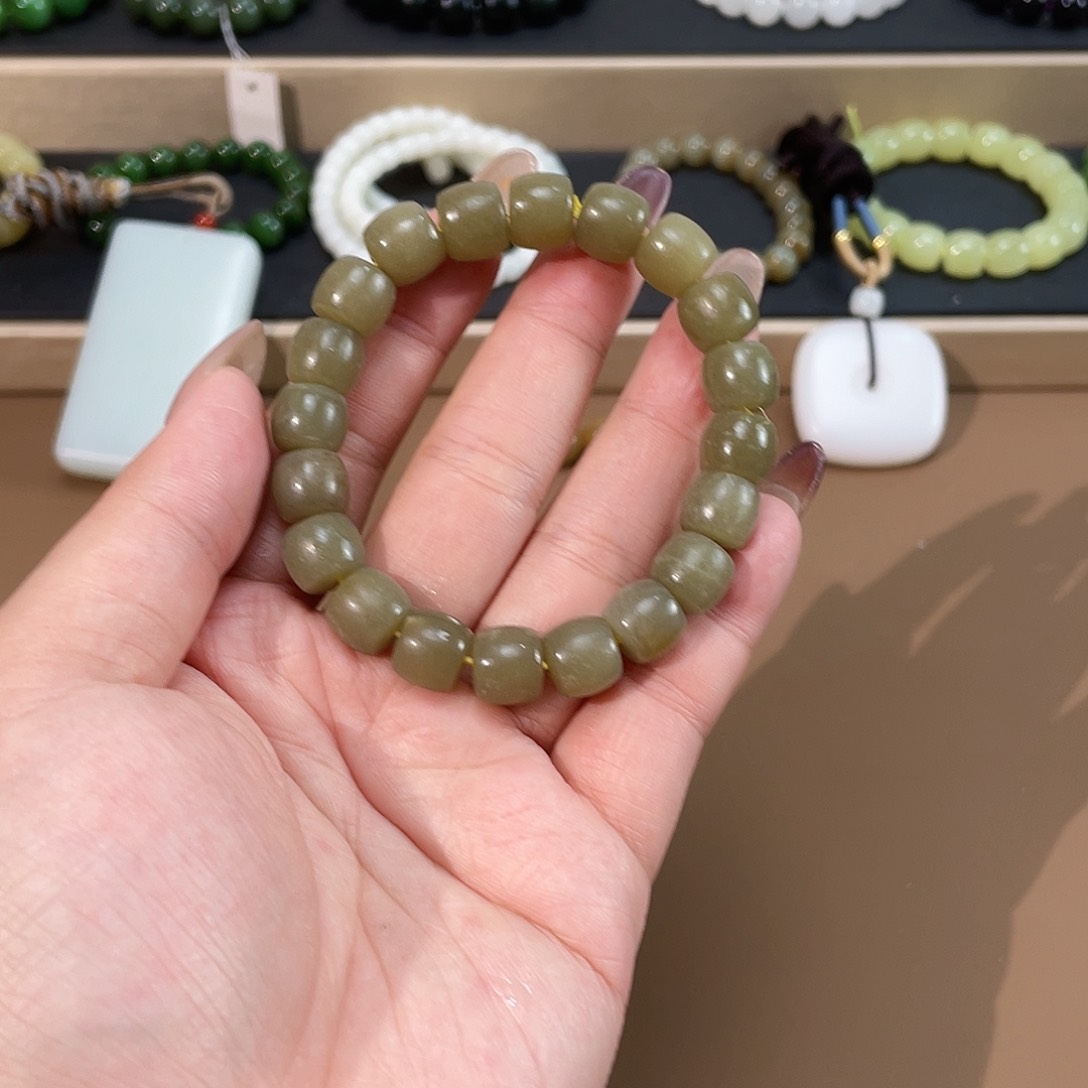 和田玉手链未镶嵌10