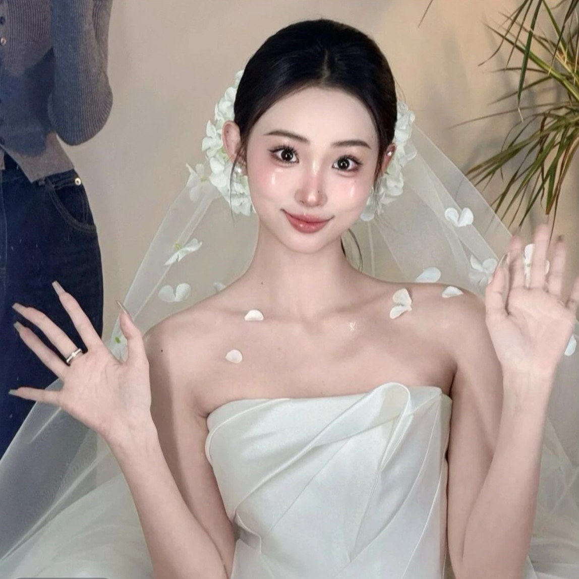 15333白色花朵插针新娘饰唯美百搭时尚拍照摄影发饰品