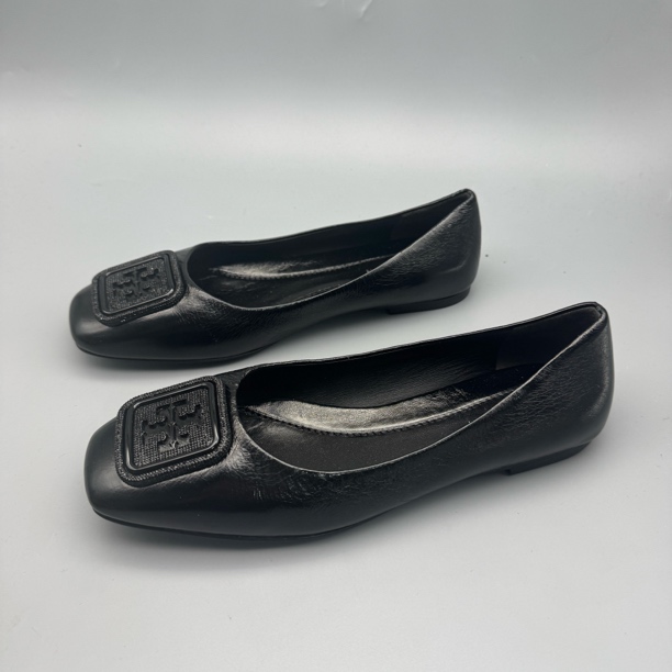 99新 TORY BURCH/汤丽柏琦 133 tor真 女单鞋 