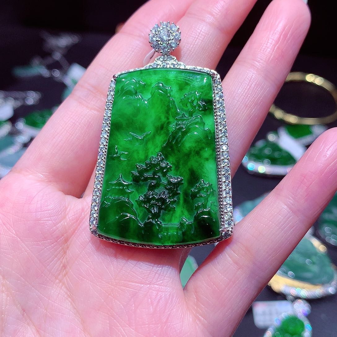 翡翠吊坠(不含链)未镶嵌