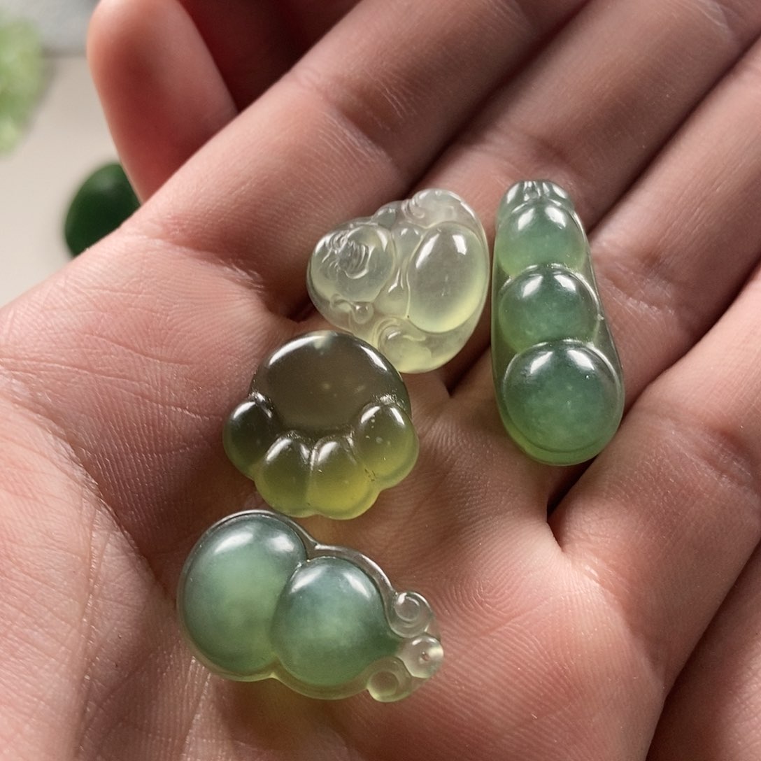 【闪购商品】蛇纹石玉岫玉未镶嵌