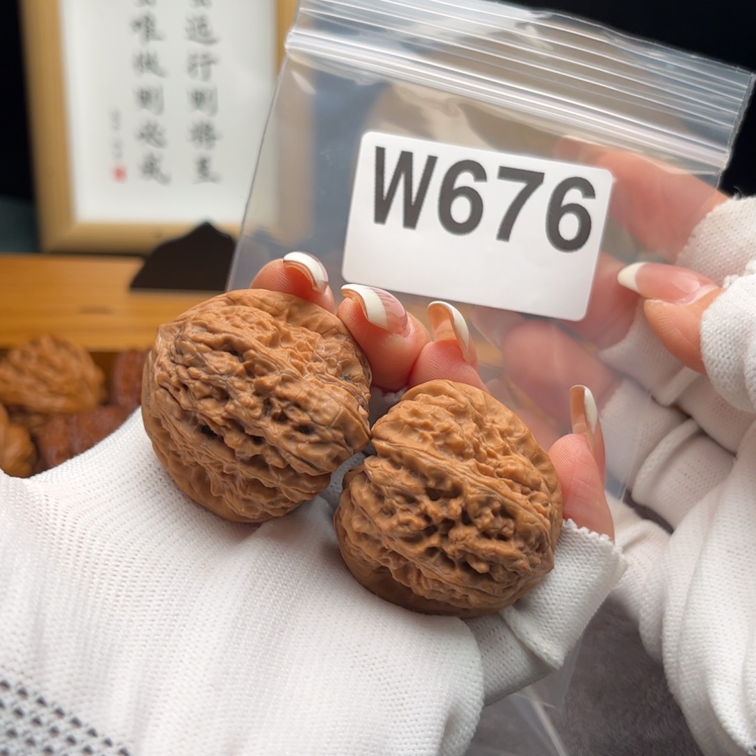 文玩核桃把件38平谷凹底w 676