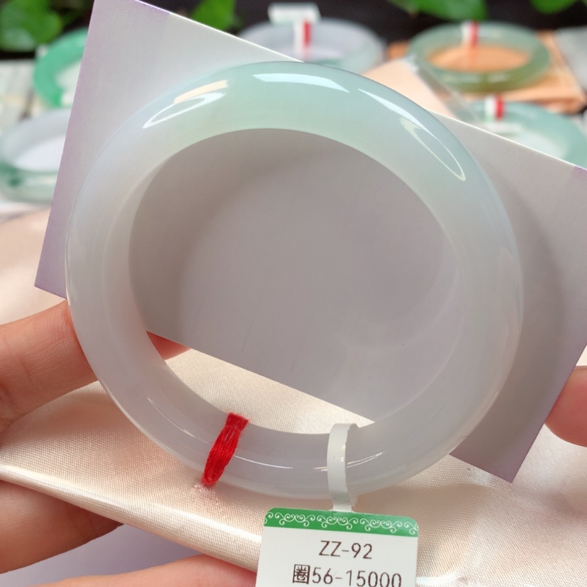 【闪购商品】翡翠手镯未镶嵌天然翡翠手镯