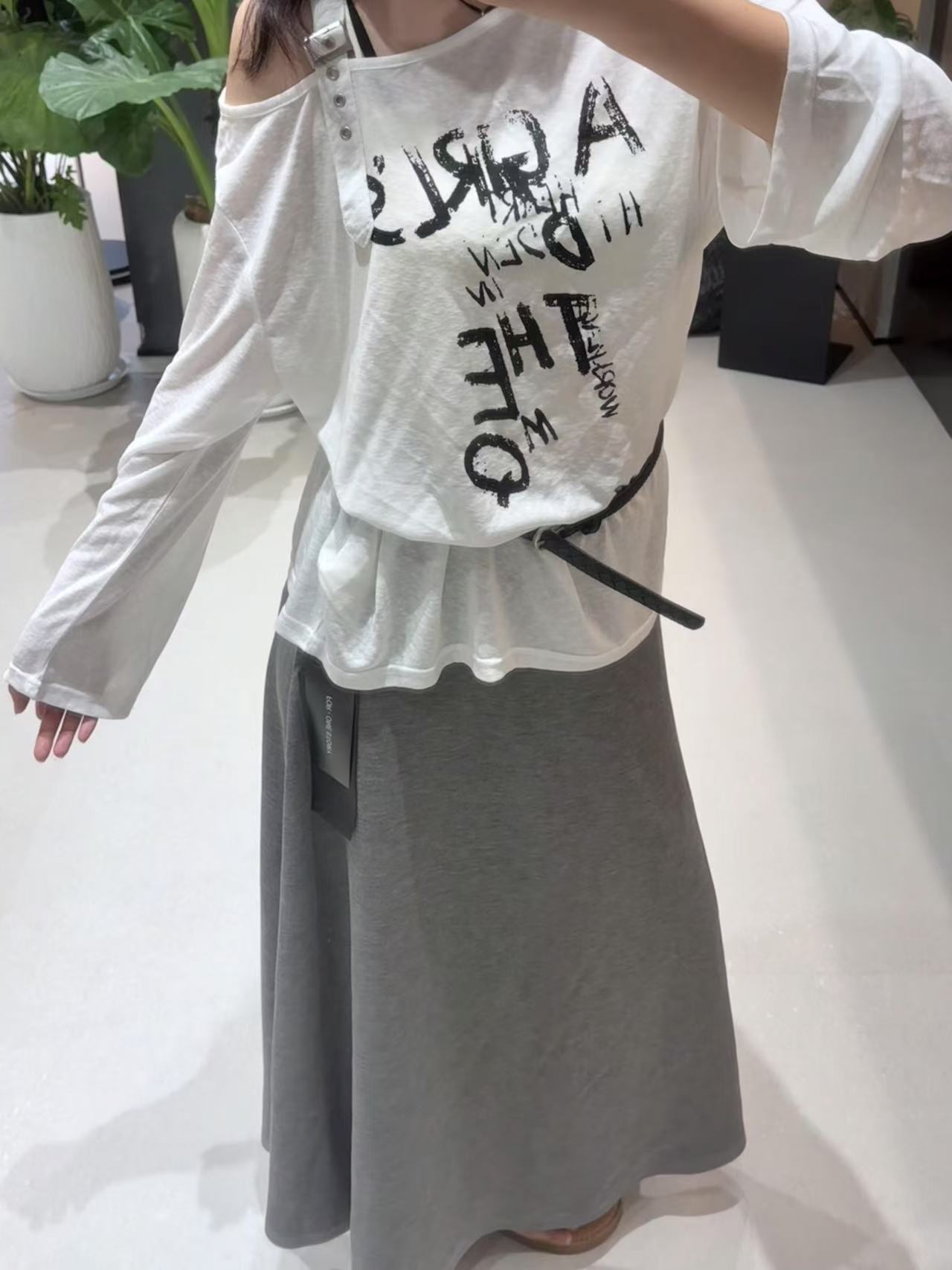 A字母款防晒长袖三色均码