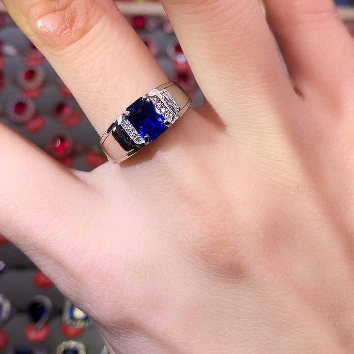 蓝宝石戒指银S925镶嵌