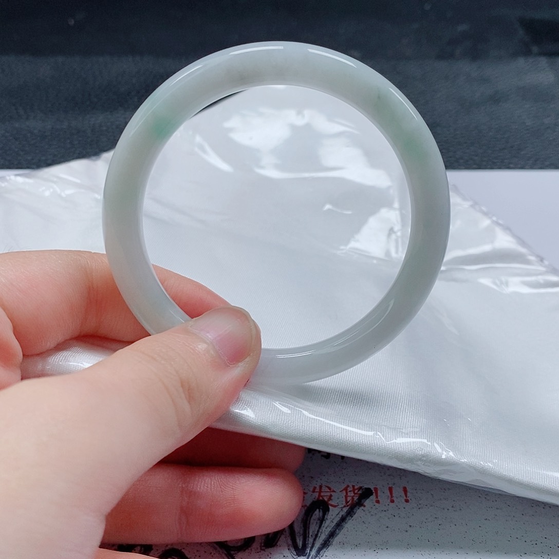 【闪购商品】未镶嵌手镯翡翠490