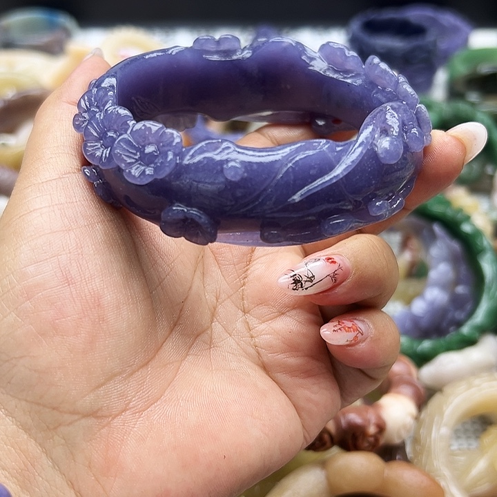 未镶嵌手镯石英岩玉久*