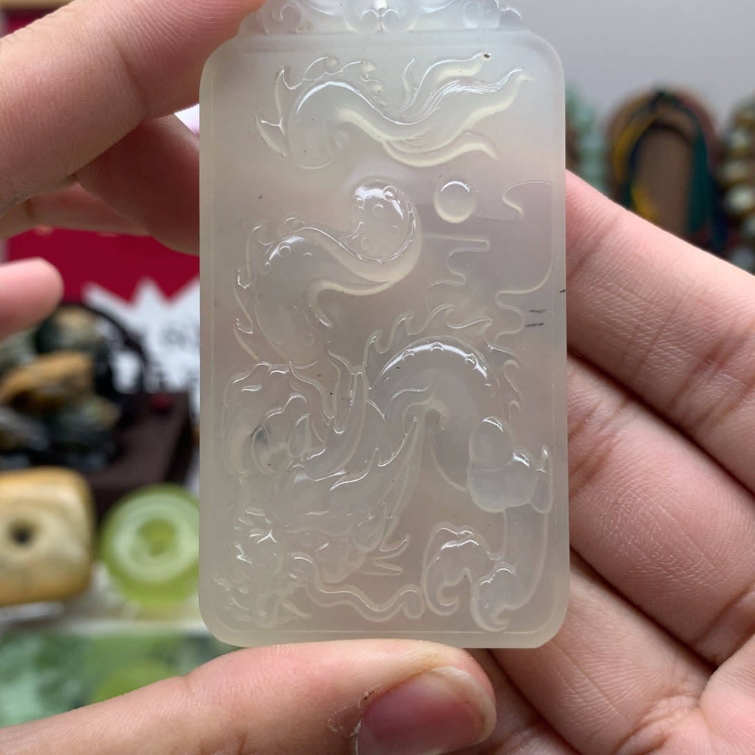 岫玉未镶嵌吊坠(不含链)