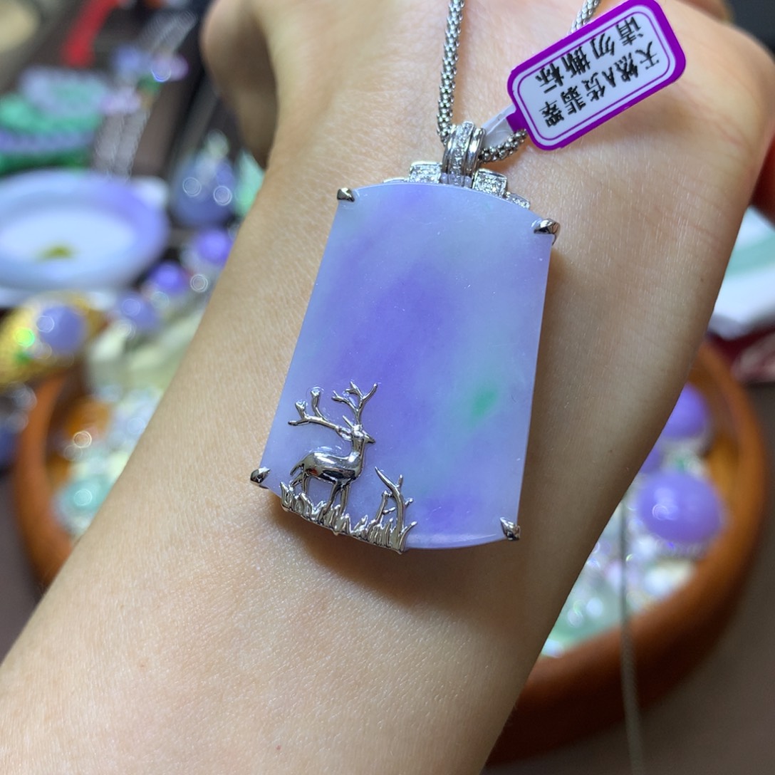 【闪购商品】翡翠颈饰18K金镶嵌翡翠