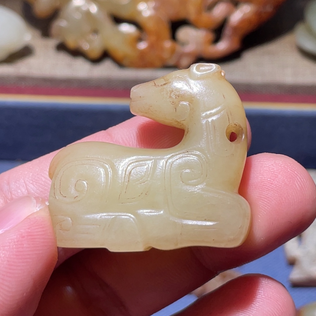 和田玉未镶嵌吊坠(不含链)