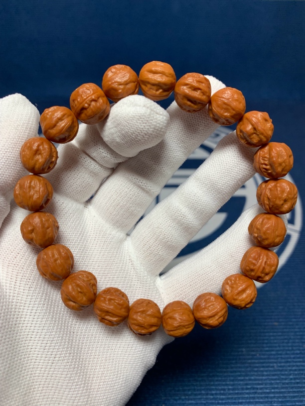 京八棱龙脊小核桃手串，边12肚12高12，全品无修，品相好！