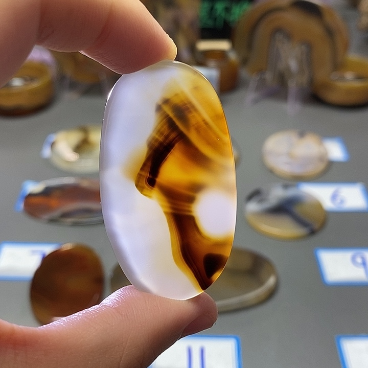 玛瑙/玉髓未镶嵌珠宝半成品55