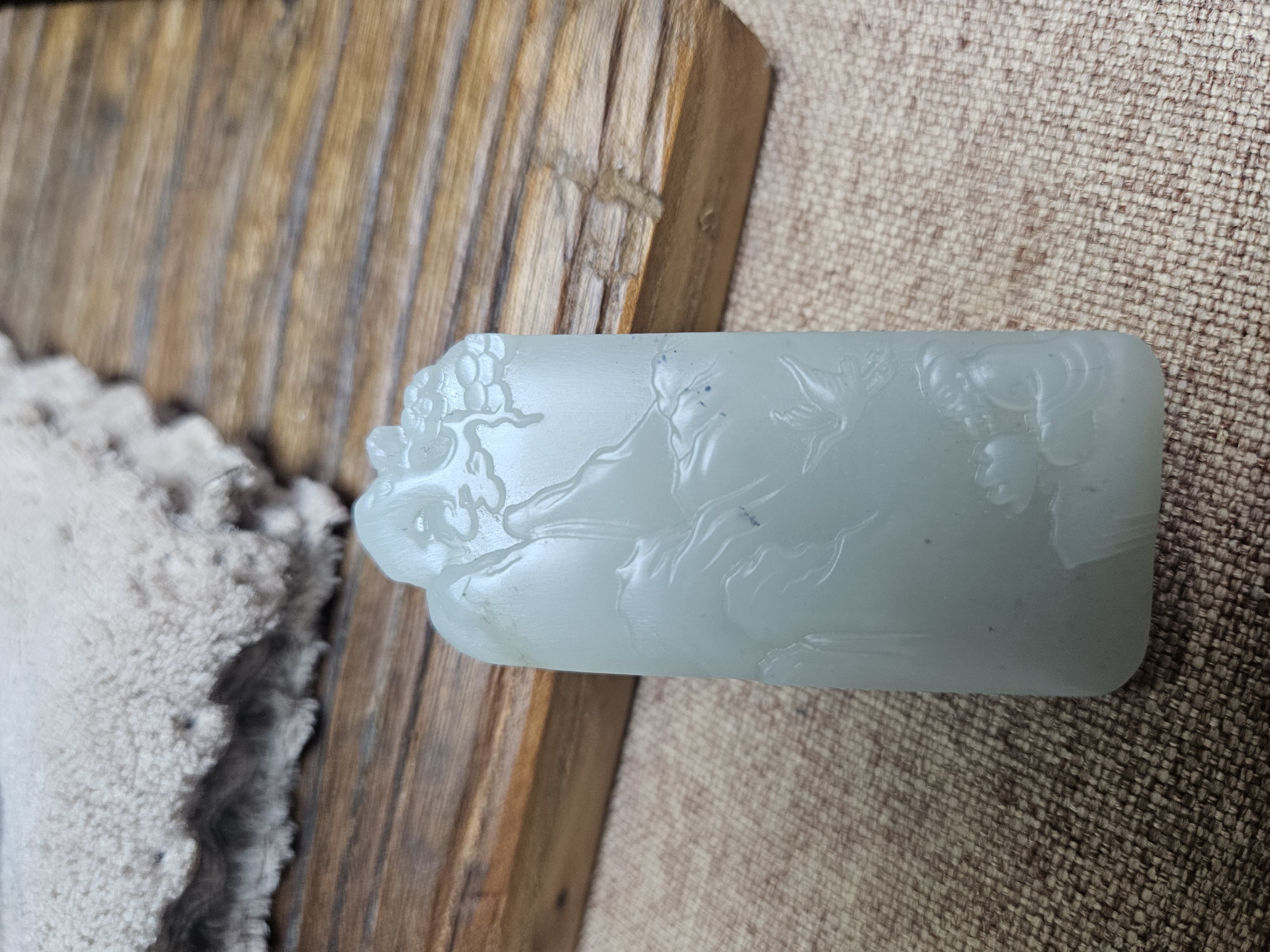 新疆和田玉且末料山水挂件