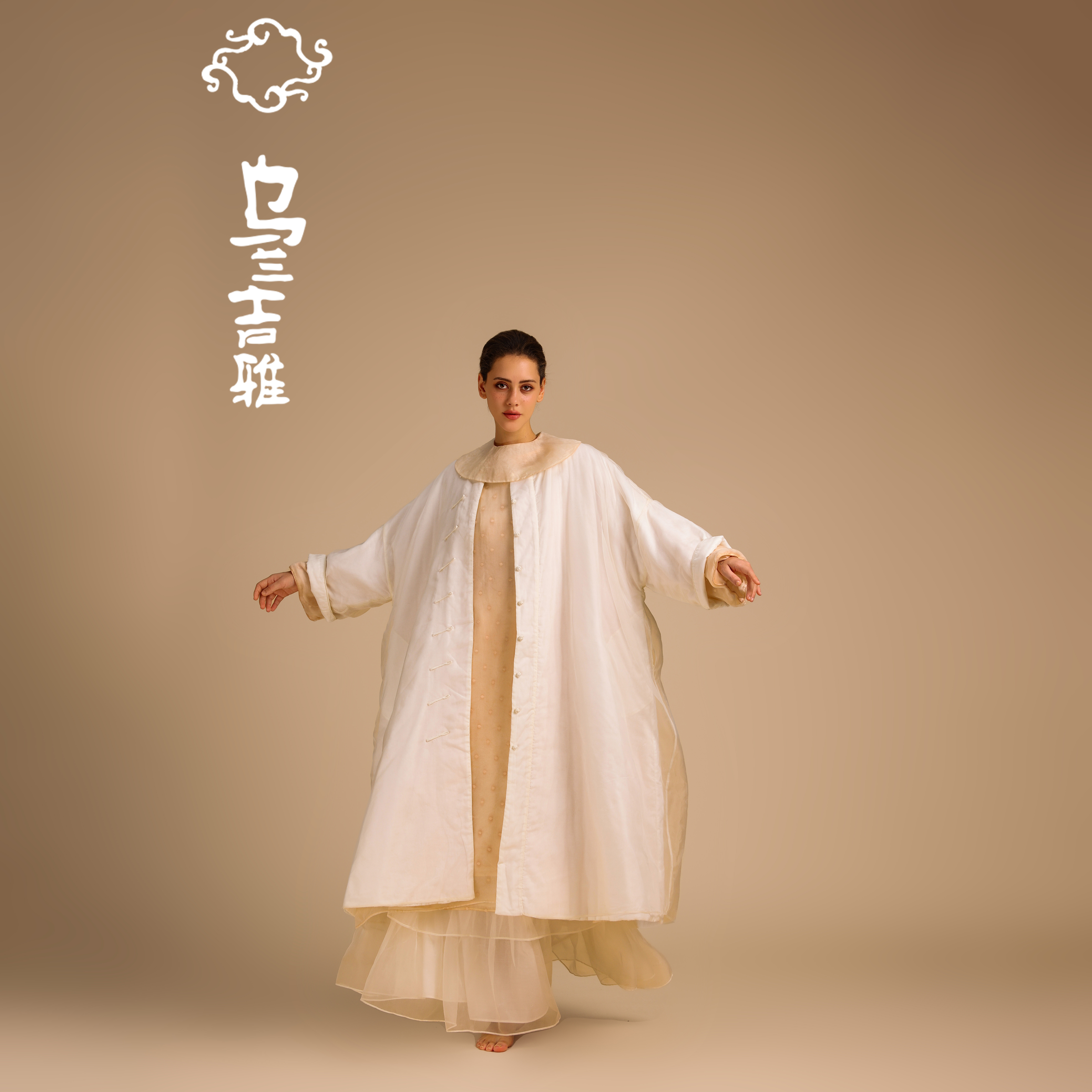 乌兰吉雅 原创设计高端女装竖琴棉袄