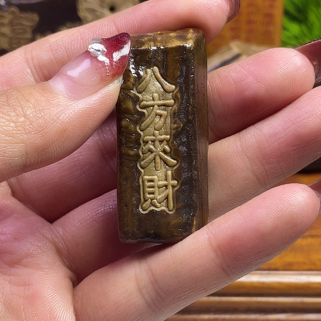 戈壁石258896258866555889