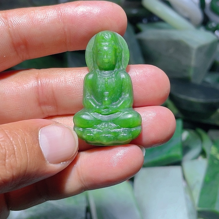 和田玉（碧玉）未镶嵌珠宝奇石